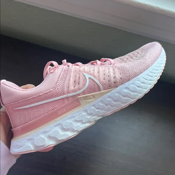 Nike react Infinity Flyknit Women's Soft Pink Running Shoes size 7.5 - Picture 7 of 7